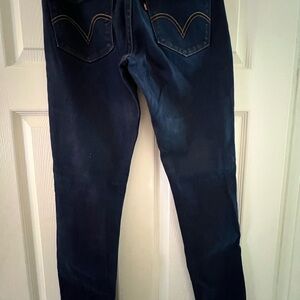 Levi's 524 Skinny Jeans